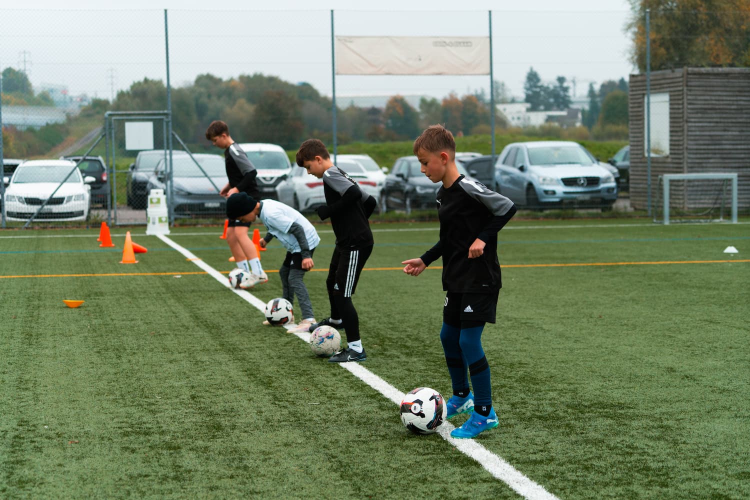 Fussball Techniktraining mit Kindern